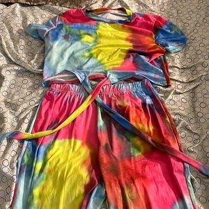 Two-piece pant set, size XL multicolored